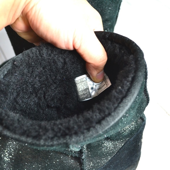 UGG Sparkle Black Metallic Classic Short Boots - Picture 8 of 8